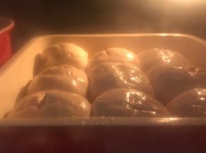 烤箱165度中下层上下火预热5分钟，烤17分钟左右即可。