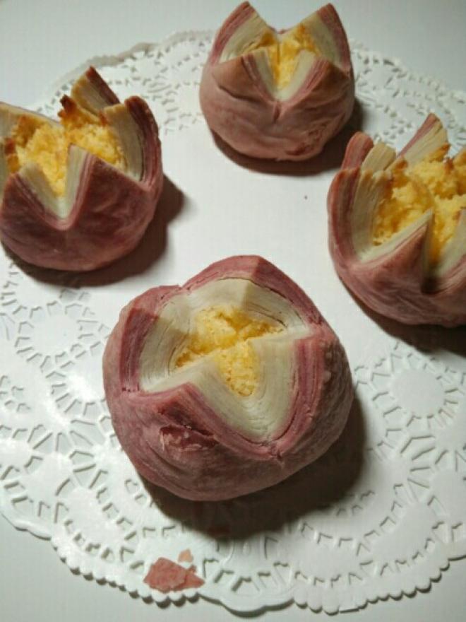 双色椰蓉荷花酥