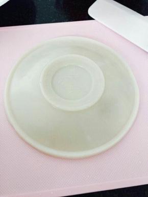 准备碗团，倒扣出来。