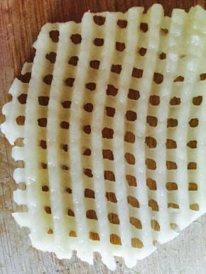 漂亮的薯格完成。