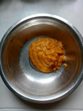 细腻的南瓜糊150克，稍稍放凉