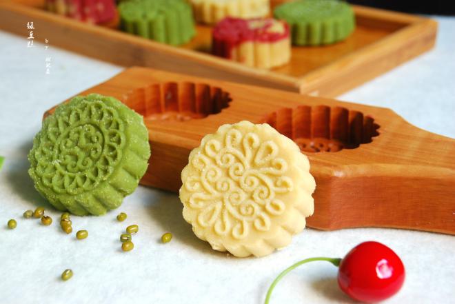 五彩绿豆糕