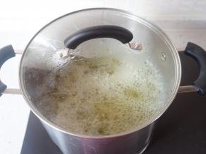 始终保持沸腾状态