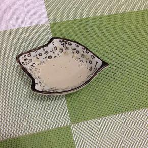 酵母里加入少量的水调均