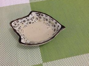酵母里加入少量的水调均