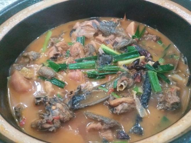 土鸡煲