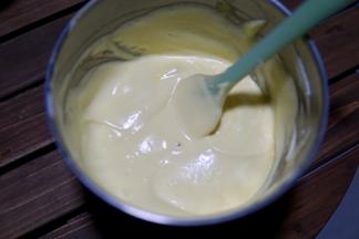 翻拌（像炒菜一样，不要搅拌）均匀