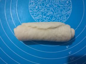 封口捏紧，防止二发时涨开。