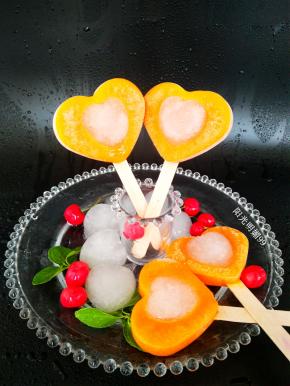 天然健康的冰棒就做好啦。