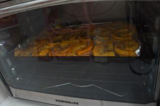 放入烤箱继续烤5分钟