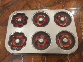 溶液有点凝固时放入水果