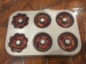 溶液有点凝固时放入水果