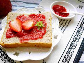 可以抹吐司，抹面包，还可以直接吃！真的真的很香哦！