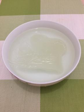 粉丝先用水浸泡五分钟