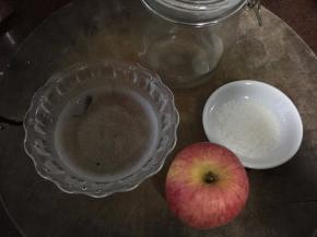 准备好水果液材料