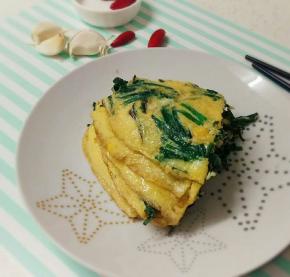 煎好翻面再煎一下就可以出炉咯！