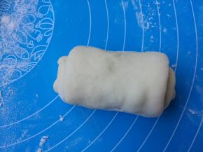 卷成卷状。