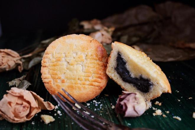 FLUFF法式芝麻月饼