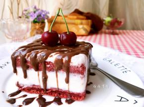 摆上喜欢的水果。