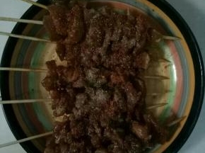 再撒上5克左右的辣椒粉