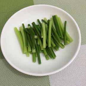 捞出沥干水分晾凉