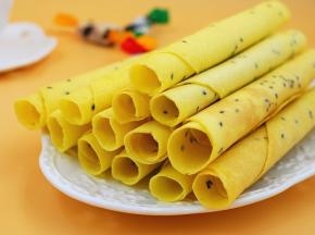全部凉透后装盘，即可享用啦···