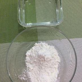 食材：水和生粉