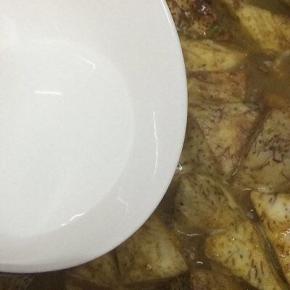 最后将水加入大火烧开，转中火继续煮，直至熟为止