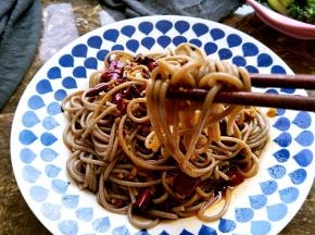凉爽酸辣