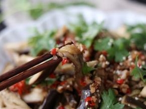 来一块尝尝。