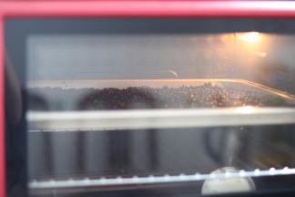 5.进行烘干和烤熟 180度25分钟左右