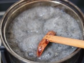 14.煮至糊状粘稠即可