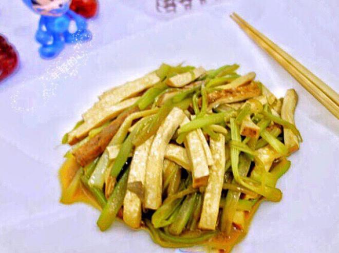香干炒西芹