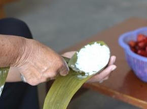 10.再插一片粽叶