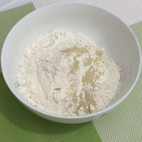 面粉加入酵母