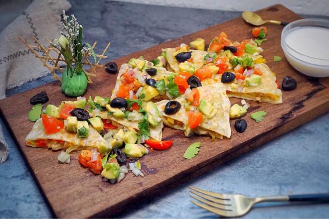 墨西哥薄脆饼配番茄莎莎