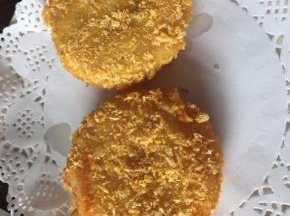 炸好捞起滤去油份