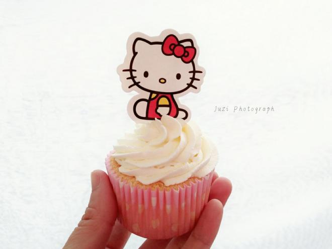 淡奶油纸杯蛋糕