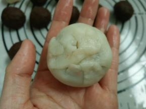 11.收紧口，揉圆