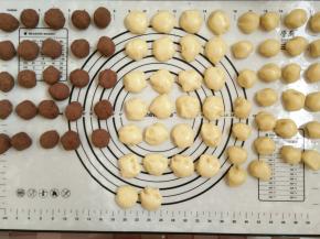 油皮 油酥 豆沙各分成25份