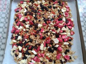 把所有的食材混合均匀，放凉装罐