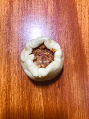 慢慢推动虎口包好