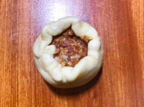慢慢推动虎口包好
