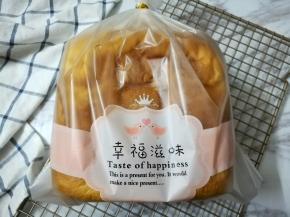 面包装入保鲜袋常温保存（晚上做的记得用保鲜袋保存起来）