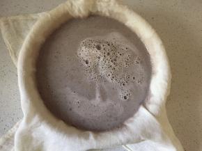 磨出来的豆浆过滤