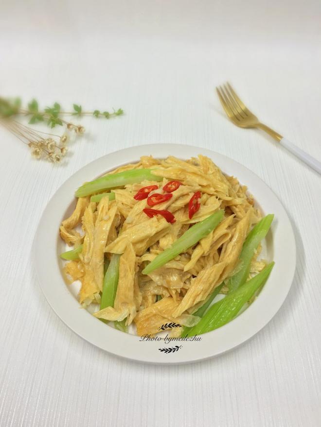 腐竹炒西芹