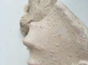 然后搅至表面光亮，出手套膜为止。