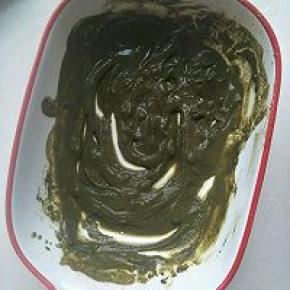 绿茶粉热水化开