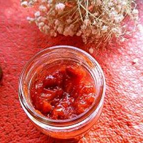 装入消毒好的瓶子，放入冰箱随吃随取