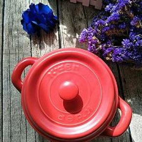 前几天在“坤博砂锅美食福利群”里面拼RP抢红包“手气最佳”，喜得凯得宝 18cm多功能小砂锅一个，这个小砂锅和坤博砂锅一样，可明火，耐高温，炖，煮，烧，焗，焖，烤，蒸一锅搞定！